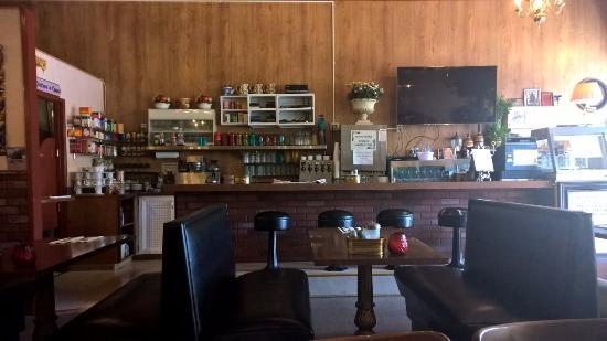 Elkhorn Club and Linda's Thai Room